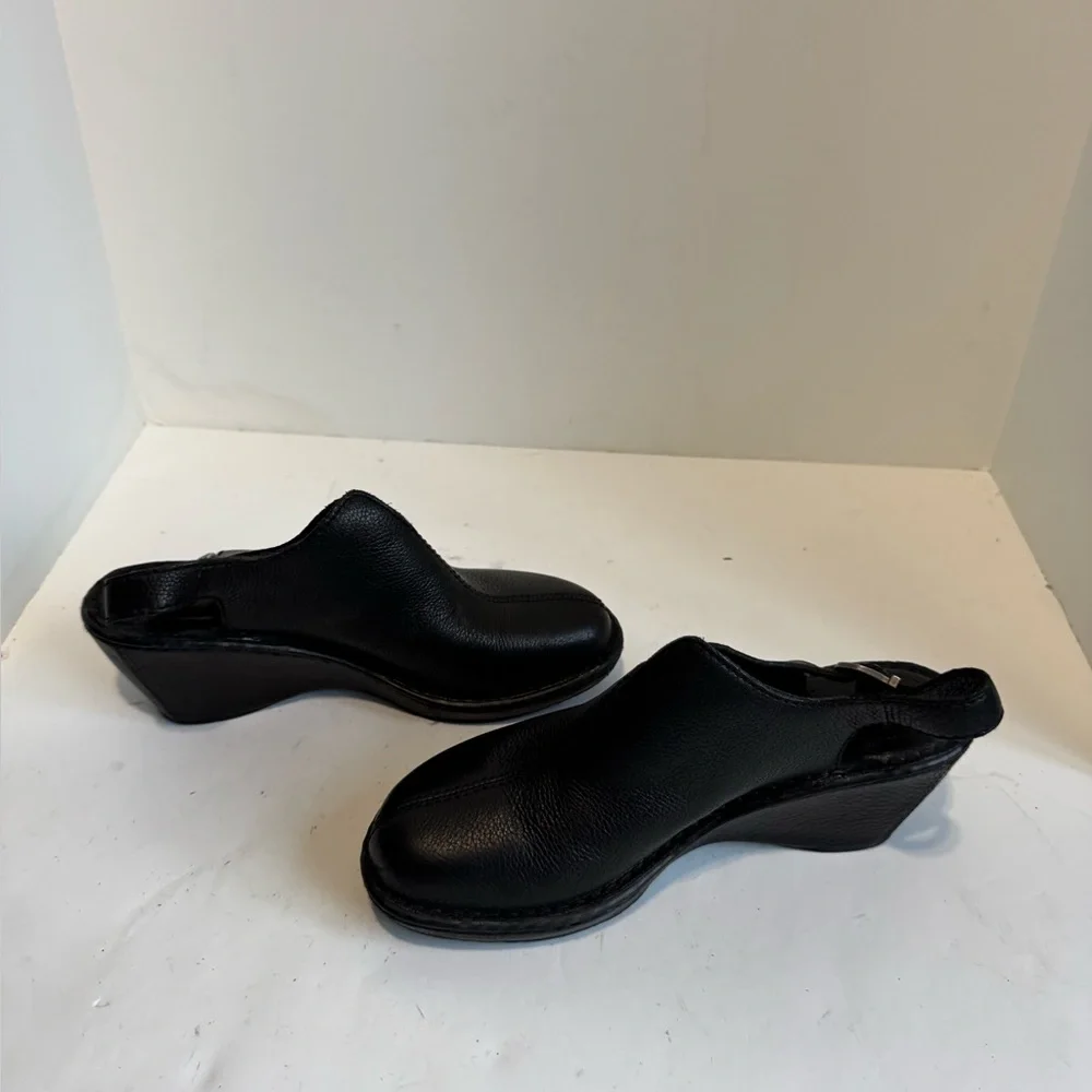 Born Black Leather Wedge Clogs | Comfort Slip-On Shoes. Size 9 - Picture 15 of 15
